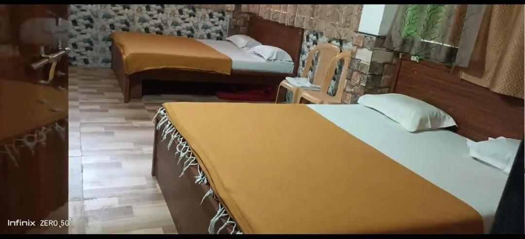 Sahil Lodge Akkalkot Akalkot Eksteriør bilde